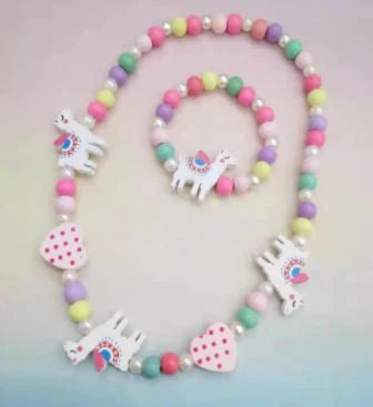 Llama & Hearts Wooden Necklace & Bracelet Set