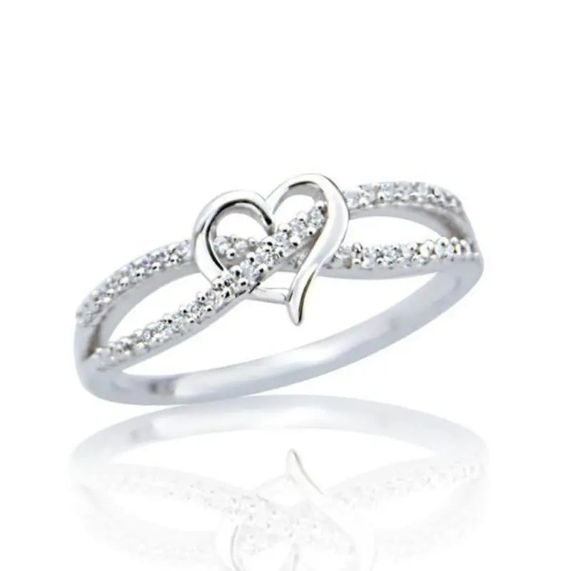 Dainty Heart Ring