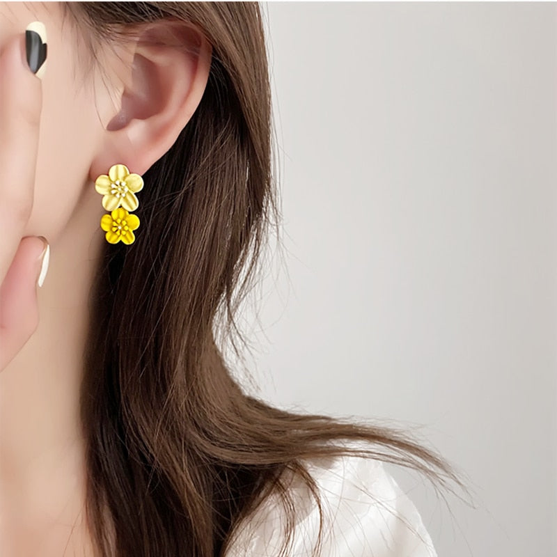 Flower Dangle Earrings