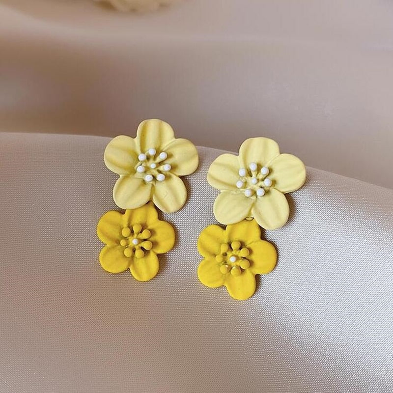 Flower Dangle Earrings