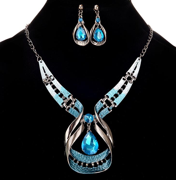 Blue Water Wave Necklace Set