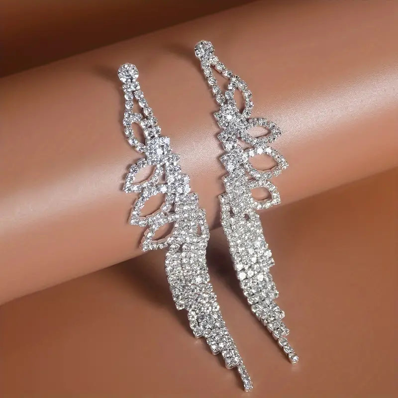 Rhinestone Wing Curtain Earrings