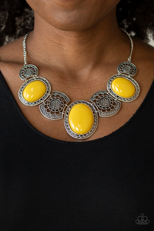 The Medallion-aire - Yellow