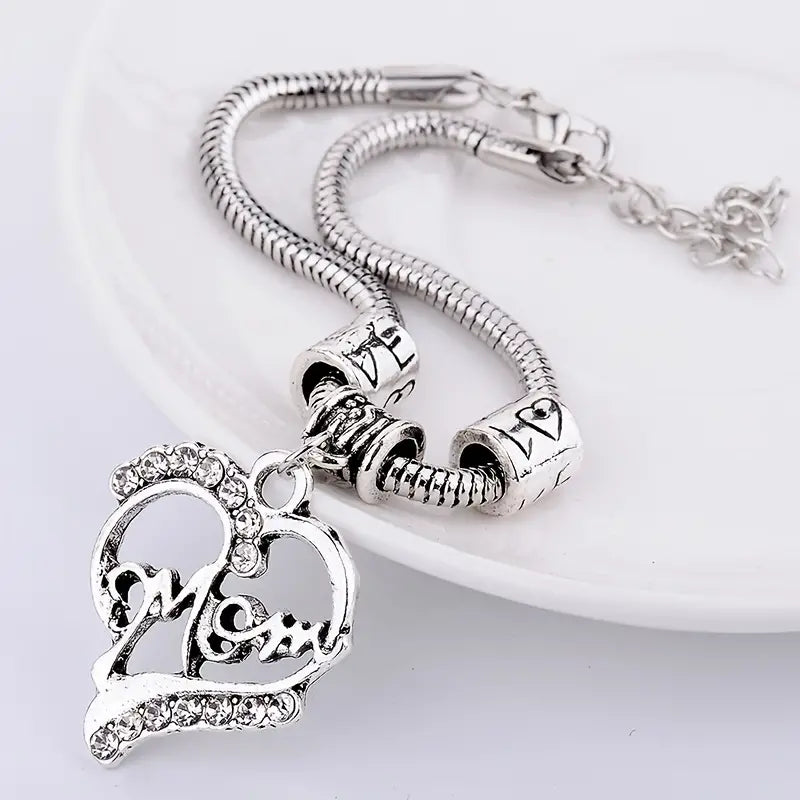 Mom Heart Charm Bracelet